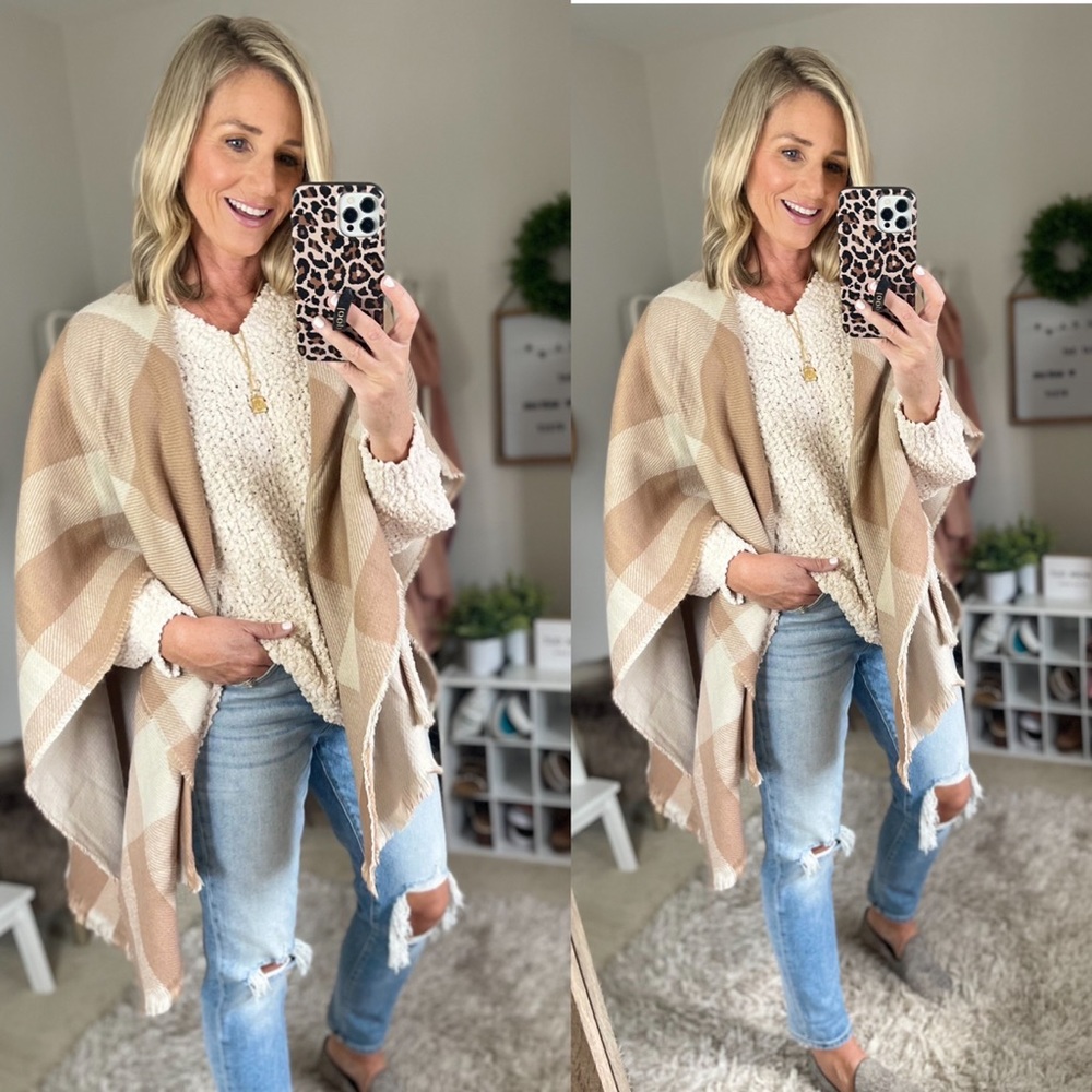 PINK LILY Plaid Wrap